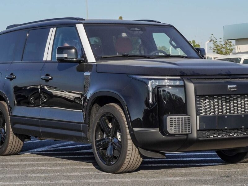 2024 ROX 01 Hybrid 4 Cylinders Engine Black Orange SUV GCC Specs