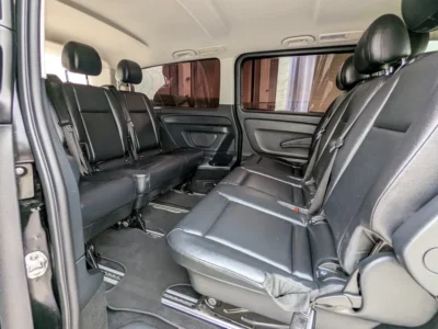 2019 Mercedes-Benz Vito 121 4 Cylinder Petrol Engine Black Van GCC Specs