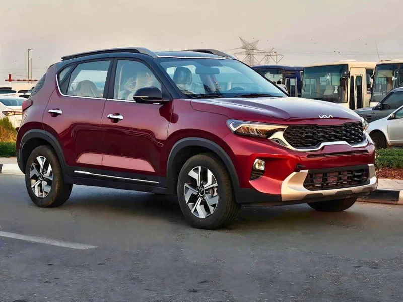 2023 Kia Sonet DUAL TONE 1.5L V4 Engine Red Beige SUV GCC Specs