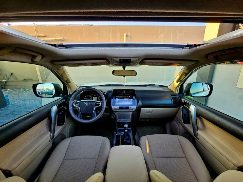 2019 Toyota Prado GXR V6 Engine 4.0 Liter 4WD White Beige SUV GCC