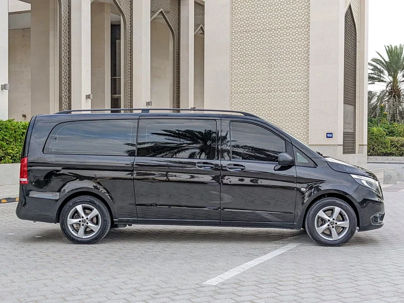 2019 Mercedes-Benz Vito 121 4 Cylinder Petrol Engine Black Van GCC Specs