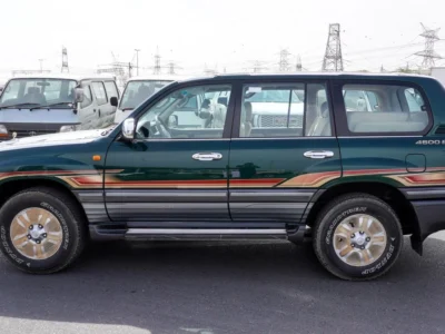 2004 Toyota Land Cruiser GXR 4.5 L V6 Engine Green Beige SUV GCC