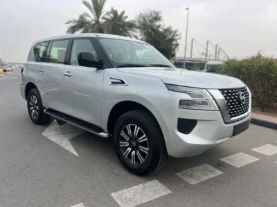 2024 Nissan Patrol XE 4.0 Liter 6 Cylinder Petrol Engine Silver Beige SUV GCC