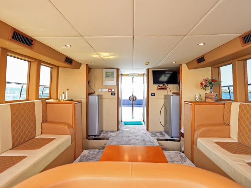 For Rent Yacht Charters in Dubai UAE