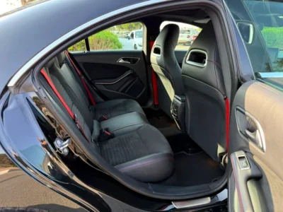 2019 Mercedes-Benz CLA CLA250 4 Cylinder Petrol Engine Black Sedan GCC Specs
