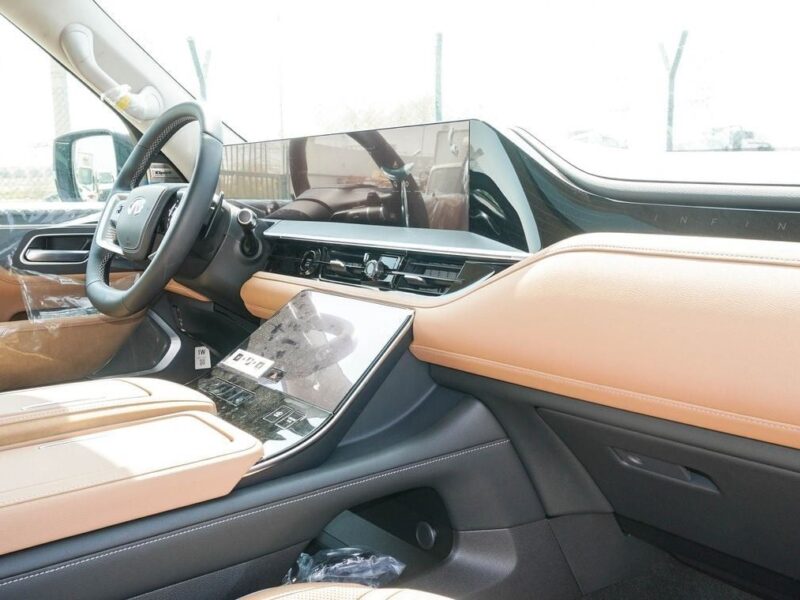 2025 Infiniti QX80 6 Cylinder Petrol Engine Black Tan SUV GCC Specs