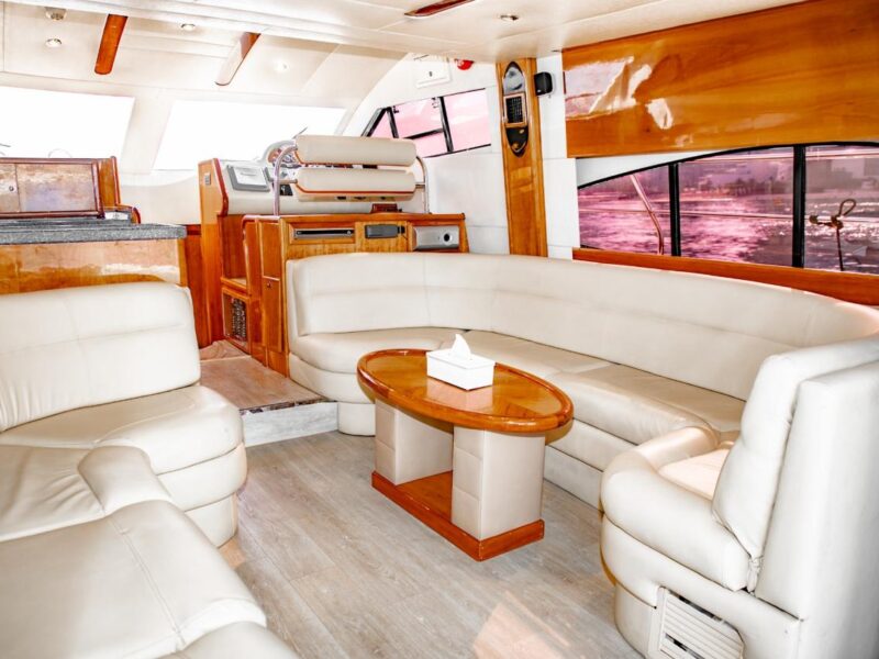 Yacht Charter Available in Dubai UAE