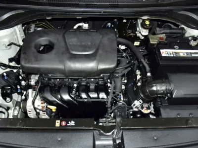 2020 Hyundai Accent Comfort 4 Cylinder Petrol Engine Silver Grey Sedan GCC