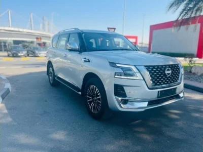 2024 Nissan Patrol V8 Cylinder Engine PLATINUM Silver Burgundy SUV GCC