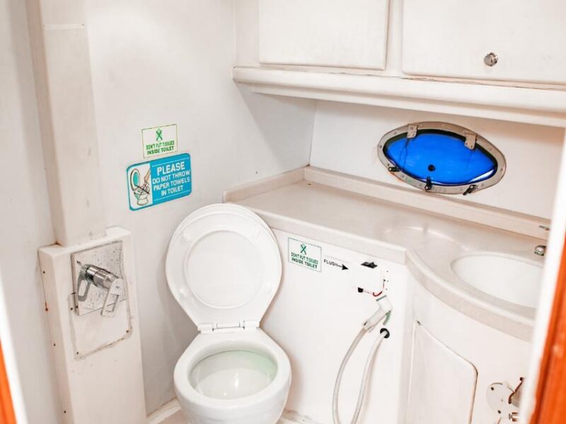 Yacht Charter Available in Dubai UAE