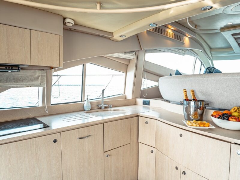 Yacht Charter in Dubai UAE 68ft up to 20 Person