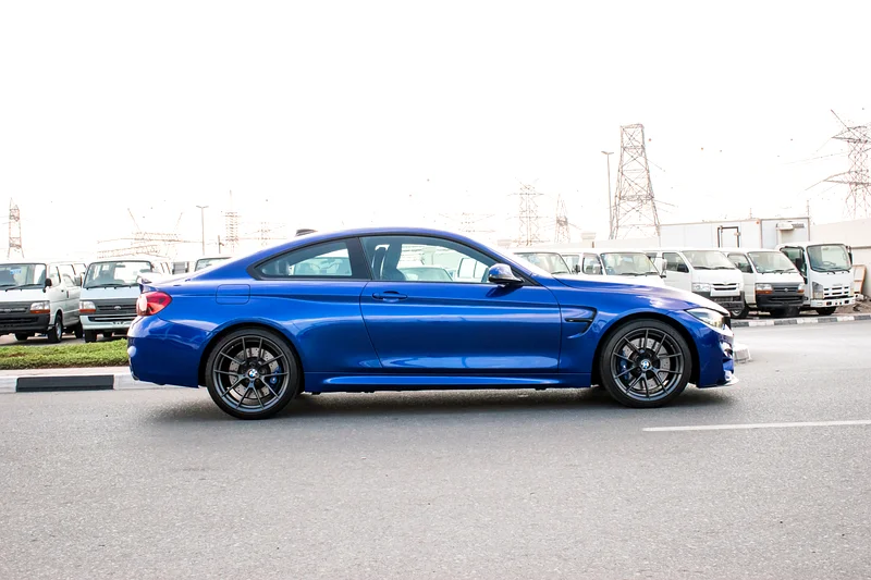 2018 BMW M4 Coupe 6 Cylinder Petrol Engine Blue Black Coupe