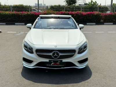 2017 Mercedes-Benz S-Class S 550 4Matic Coupe 8 Cylinder Engine White Red