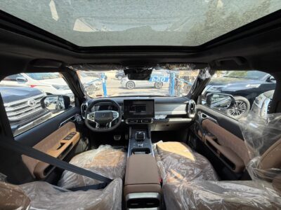 2025 Jetour T2 2.0L Turbo Petrol 4-Cylinder Petrol Engine Black Tan SUV