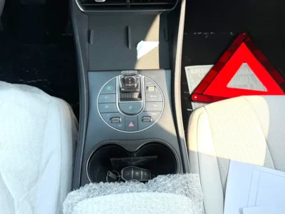 2025 BYD Seal 05 DM-I 4 Cylinder Hybrid Engine White Sedan