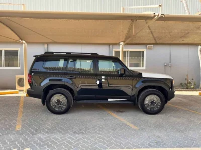2025 Toyota Prado 2.8L DIESEL 4 Cylinder Diesel Engine Black SUV RHD