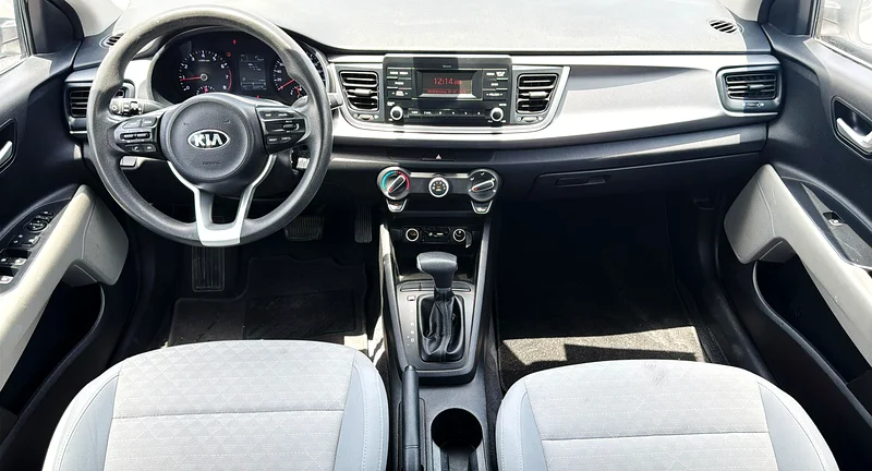 2019 Kia Rio Other 4 Cylinder Petrol Engine White Grey Sedan GCC Specs