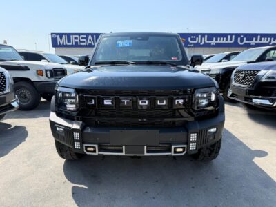 2025 Jetour T2 2.0L Turbo Petrol 4-Cylinder Petrol Engine Black Tan SUV