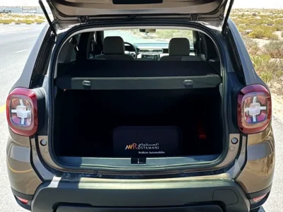 2022 Renault Duster LE 4 Cylinder Petrol Engine Brown Beige SUV GCC Specs