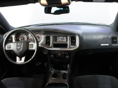 2013 Dodge Charger SXT 6 Cylinders Petrol Engine Black Sedan RWD GCC Specs