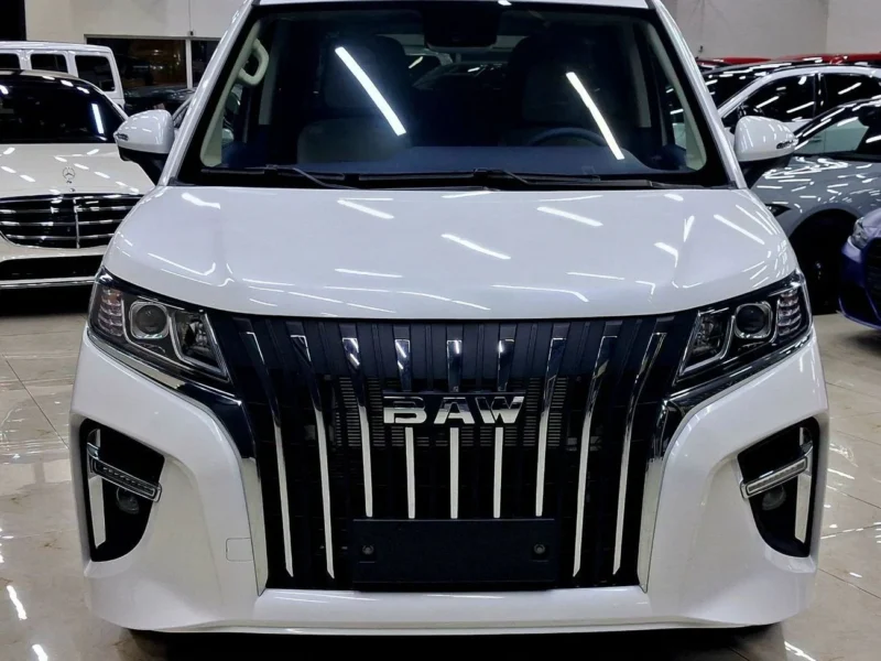 2026 BAW 212 M7 2.0 Liter 4 Cylinder Petrol Engine White Blue Van