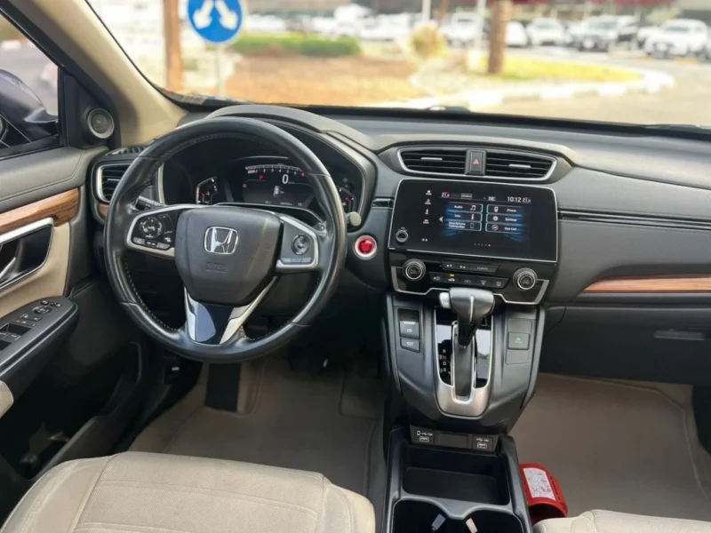 2020 Honda CR-V 4 Cylinders Petrol Engine Grey Beige SUV GCC Specs