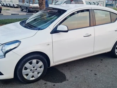 2022 Nissan Sunny Other 4 Cylinder Petrol Engine White Beige Sedan GCC