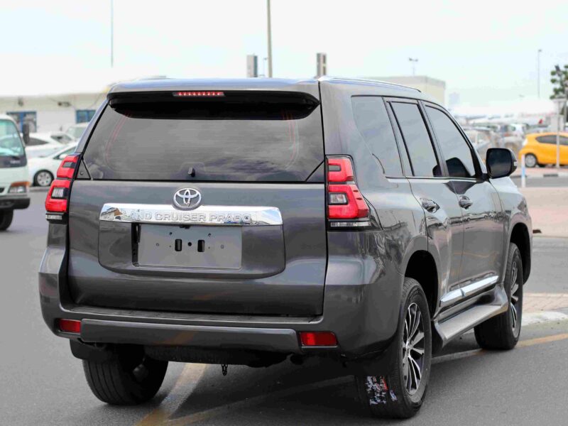 2010 Toyota Prado 2.7L AT Modify 2022 4 Cylinder Petrol Engine Grey Tan SUV