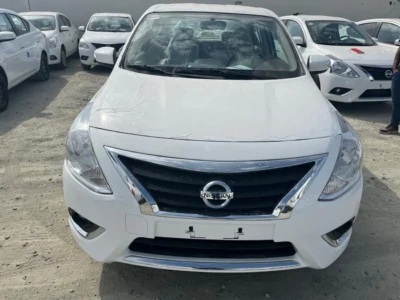 2025 Nissan Sunny 1.6 L 4 Cylinder Petrol Engine White Beige Sedan GCC Specs