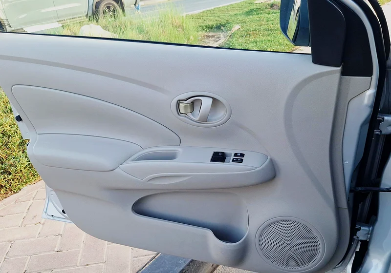 2019 Nissan Sunny Other 4 Cylinder Petrol Engine Silver Beige Sedan GCC Specs