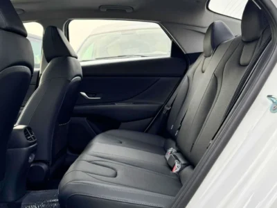 2025 Hyundai Elantra ELITE 1.5L 4 Cylinder PETROL Engine White Black Sedan