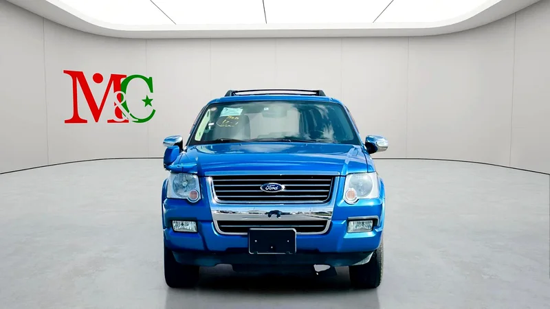 2010 Ford Explorer XLT 6 Cylinders Petrol Engine Blue Black SUV RWD