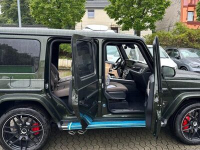 2024 Mercedes-Benz G 63 AMG 4.0L twin-turbocharged V8 Green Tan SUV
