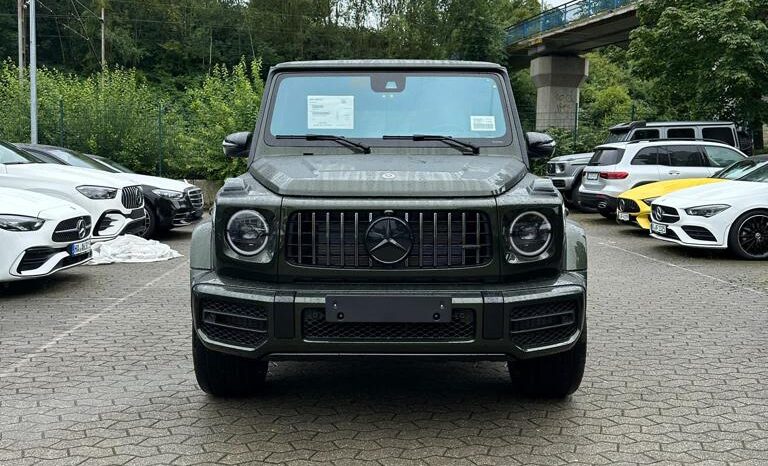 2024 Mercedes-Benz G 63 AMG 4.0L twin-turbocharged V8 Green Tan SUV