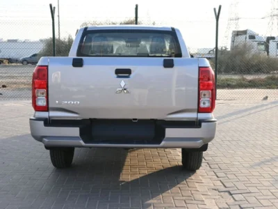 2025 MITSUBISHI L200 2.4L 4 Cylinder Engine DIESEL 4X4 MT GL Silver Black