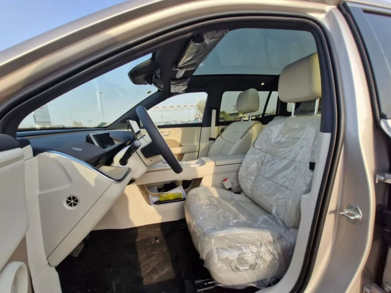 2025 TOYOTA bZ3 X 610 MAX Intelligent Driving Silver Beige SUV