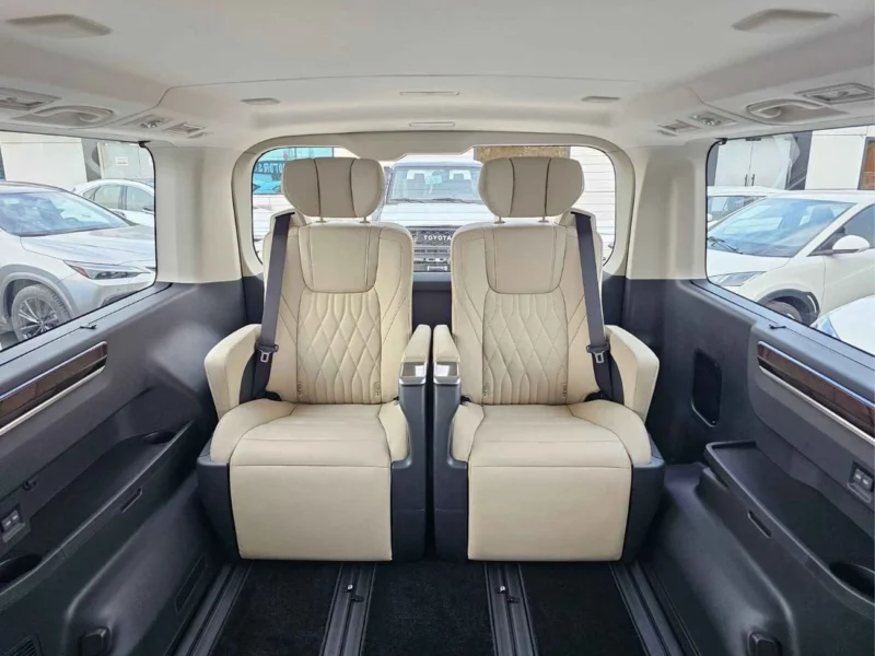 2026 Toyota Granvia PREMIUM LUXURY 3.5L V6 Engine PETROL Black Beige Van