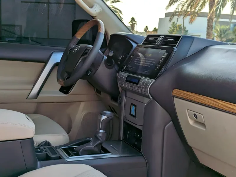 2019 TOYOTA PRADO VXR TOP FULL OPTION GCC V6 4.0L White Beige SUV