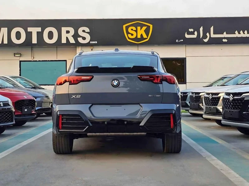 2025 BMW X2 SDRIVE 18I 1.5L V4 Engine PETROL Grey Brown SUV GCC Specs