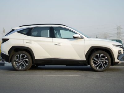 2026 Hyundai Tucson 1.6L T‑GDi turbocharged inline 4 Petrol White Beige SUV