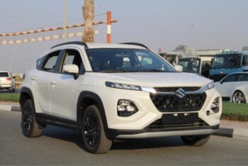 2024 Suzuki Fronx 1.5L K15B 4-cylinder Petrol Engine White Black SUV