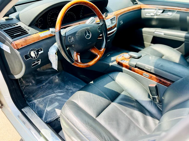 2007 Mercedes-Benz S-Class S 350 6 Cylinders Engine White Black Sedan