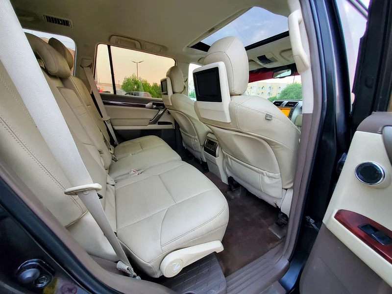 2010 Lexus GX 460 Platinum 8 Cylinders Petrol Engine Black Beige SUV
