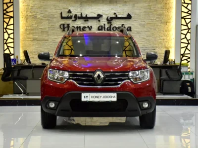 2022 Renault Duster Comfort 4 Cylinder Petrol Engine Red Beige Crossover
