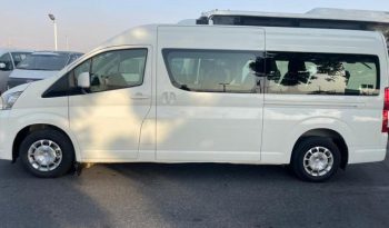 2017 TOYOTA COMMUTER VAN 3.0L 4-cylinder Turbo Diesel White Grey Van