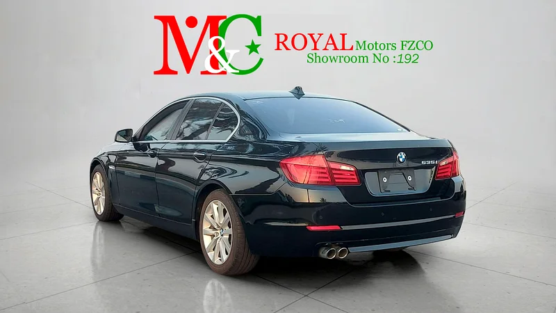 2010 BMW 5-Series 528i 6 Cylinder Petrol Engine Black Beige Sedan