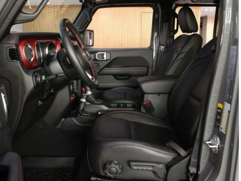 2023 Jeep Gladiator Rubicon 3.6L 6 Cylinders Petrol Engine Grey Black
