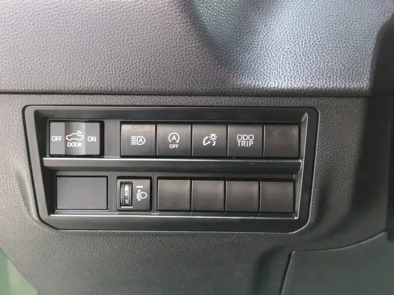 2023 Toyota Tundra Crewmax SR5 6 Cylinders Engine Green Grey Pick Up Truck
