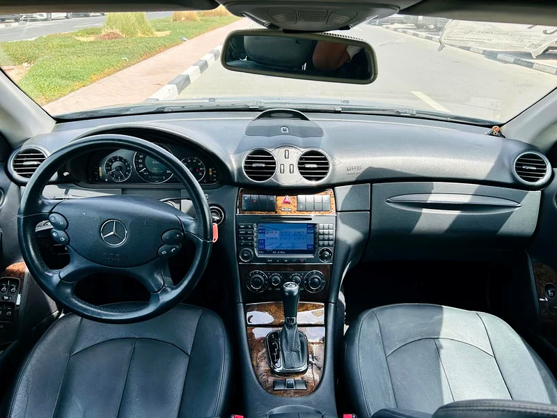 2007 Mercedes-Benz CLK-Class CLK 350 6 Cylinders Petrol Engine Grey Black