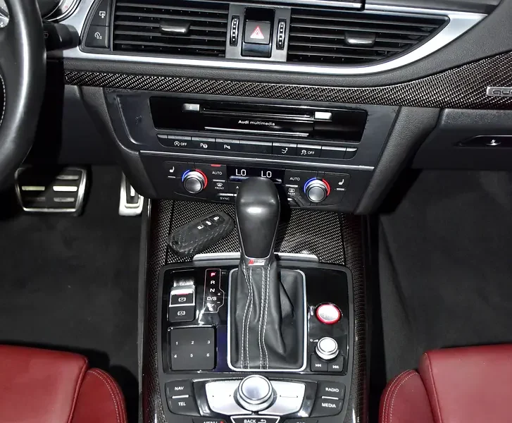 2016 Audi S7 4.0 TFSI Quattro 8 Cylinder Petrol Engine Blue Red Sedan GCC